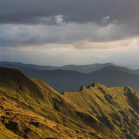 アパート Gokaprun Mit Blick Auf Berge カプルーン