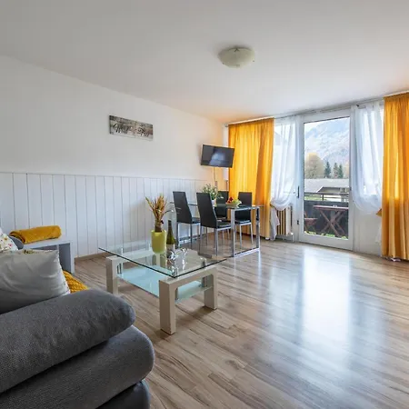 Apartman Gokaprun Mit Blick Auf Berge Kaprun