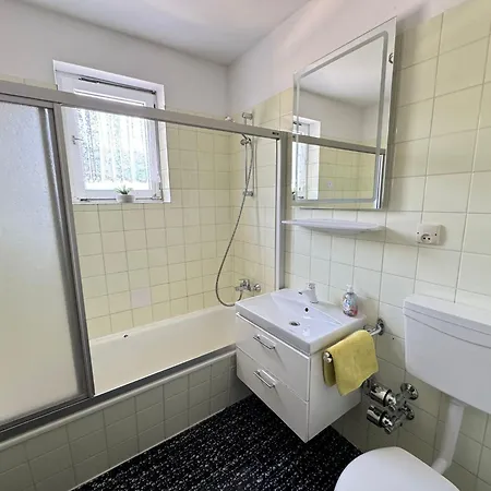 Gokaprun Mit Blick Auf Berge * Kaprun