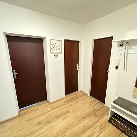 Apartman Gokaprun Mit Blick Auf Berge